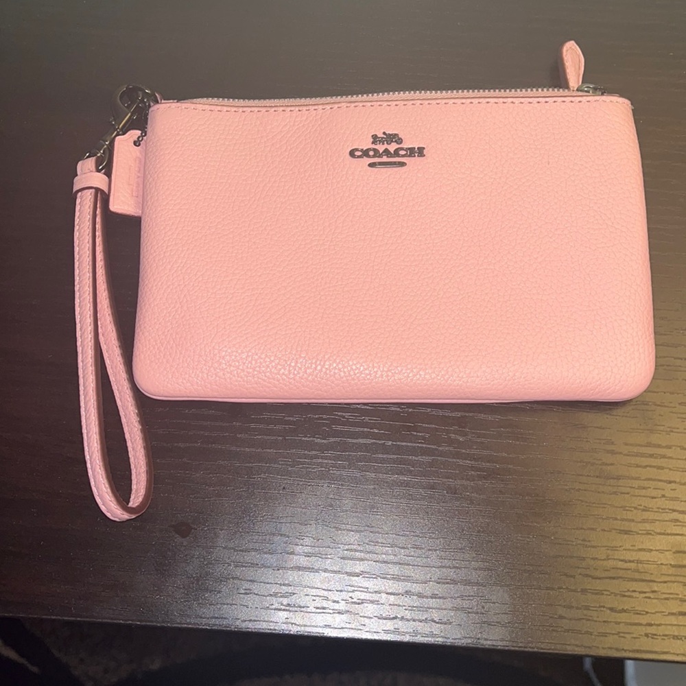 Medium Coach Wristlet